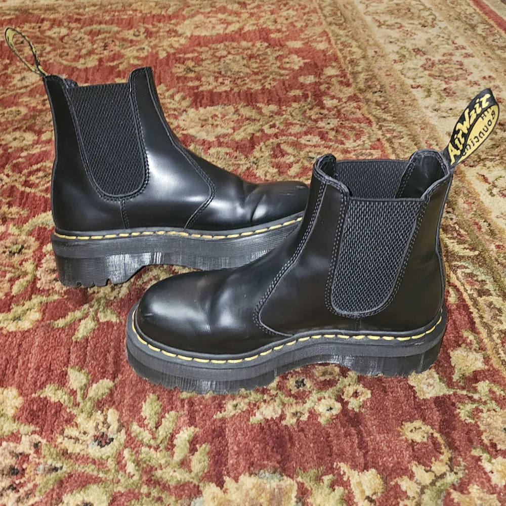 Dr. Martens 2976 Platform Boots - Picture 4 of 5